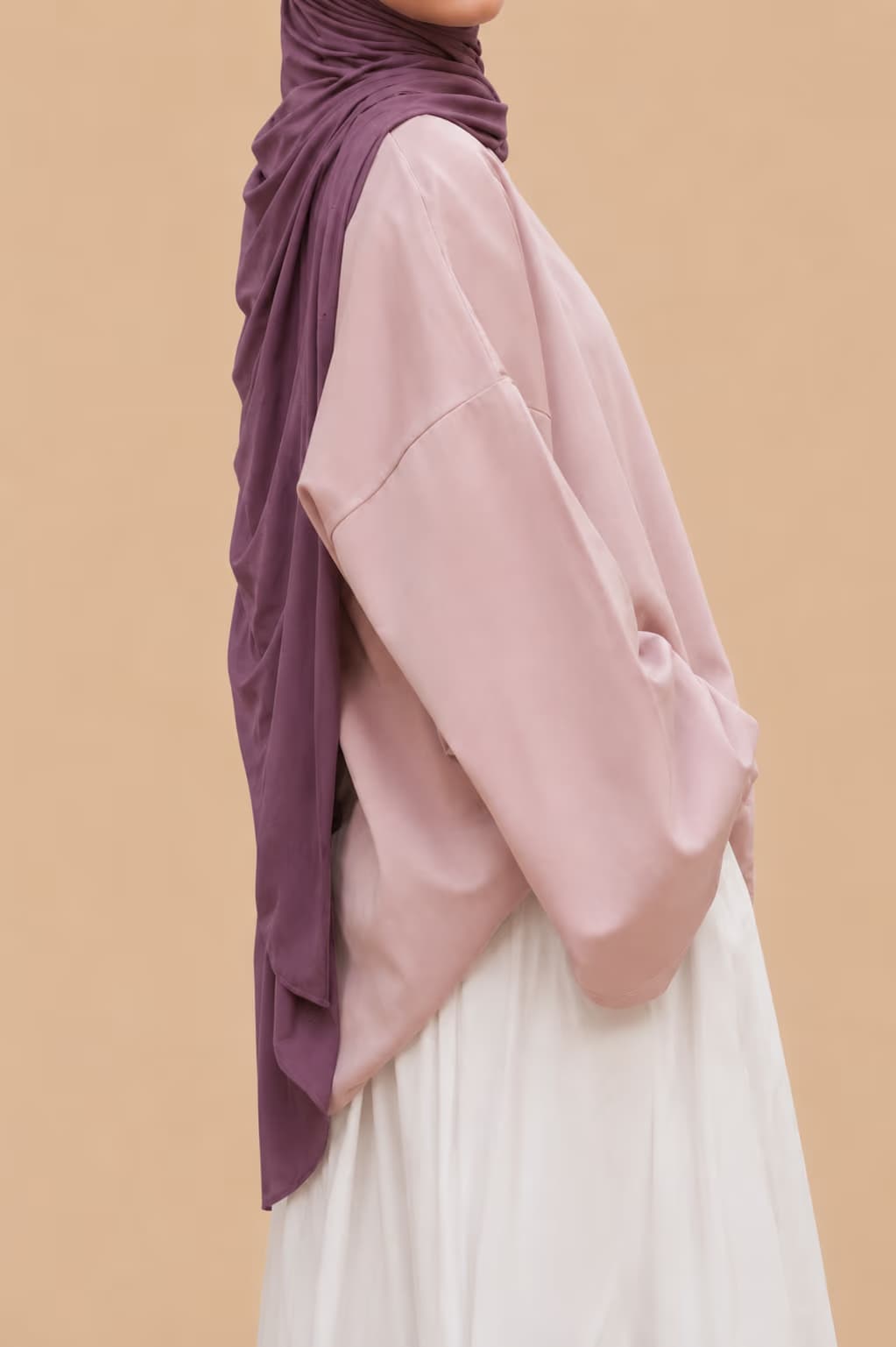 Hijab Munira — packshot studio
